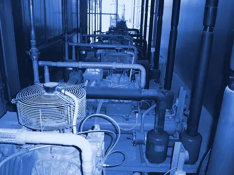 Συμπιεστές ψυκτικής εγκατάστασης με αυτοματισμό λειτουργίας